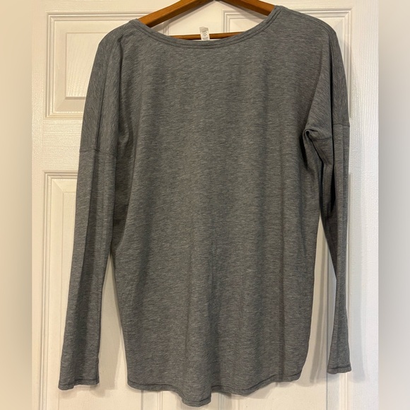 Lululemon 6 Love Scoop Neck Top Long Sleeve Gray Pima Cotton Dolman Womens - Picture 2 of 7